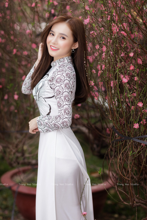 欧洲杯变阵出奇：战术创新引领足球新风潮！，欧洲杯详解