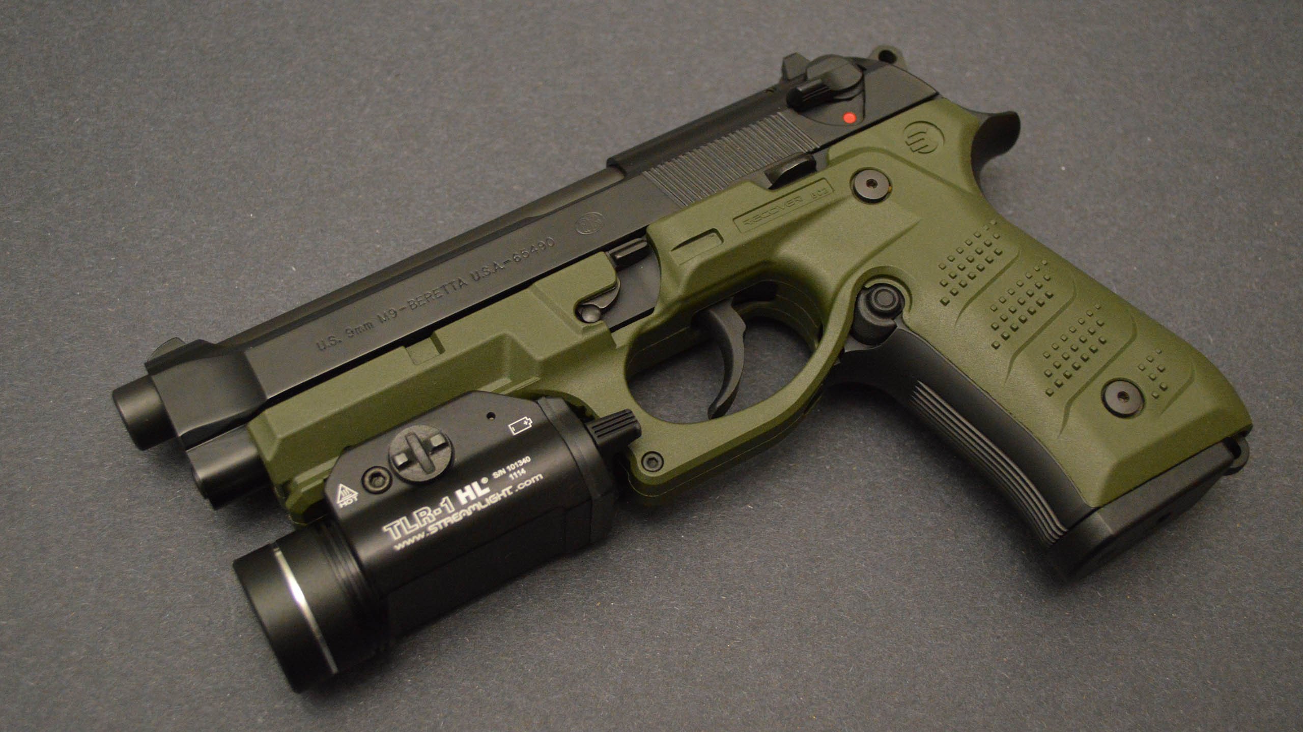 格林伍德的防守策略与球场智慧，让袋鼠队进攻更有保障，格林伍德球员